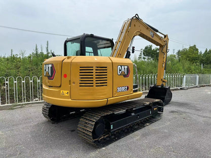 Escavatore caterpillar 80 quintali - Tecnoexperts